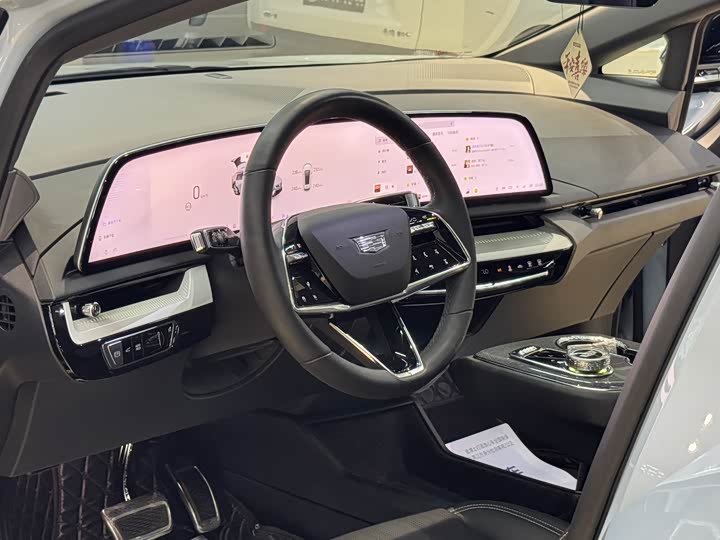 Cadillac Optiq, 2024 — фото 7 из 9