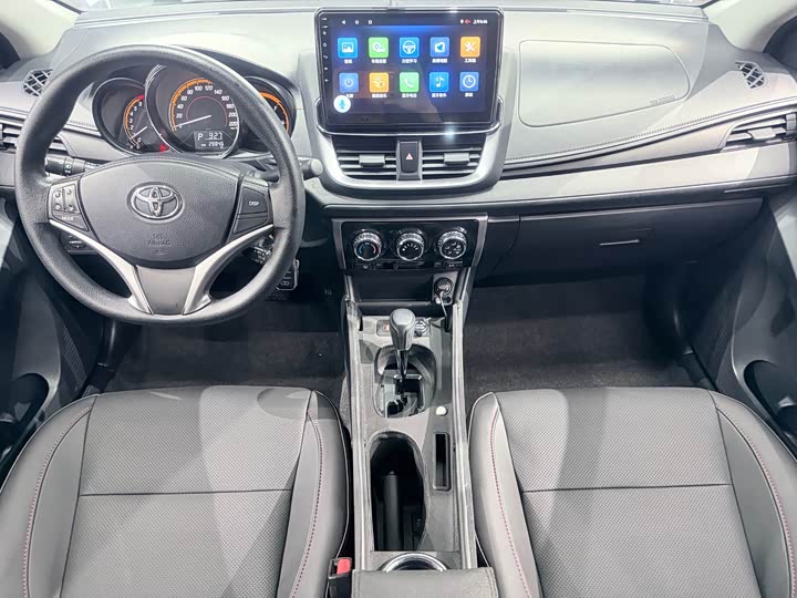 Toyota Yaris L Hatchback, 2022 — фото 7 из 9