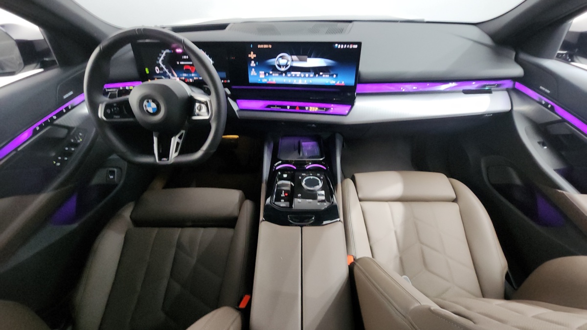BMW 5 Series, 2025 — фото 6 из 12