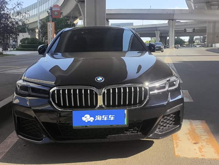 BMW 5 Series Hybrid, 2021 — фото 2 из 9
