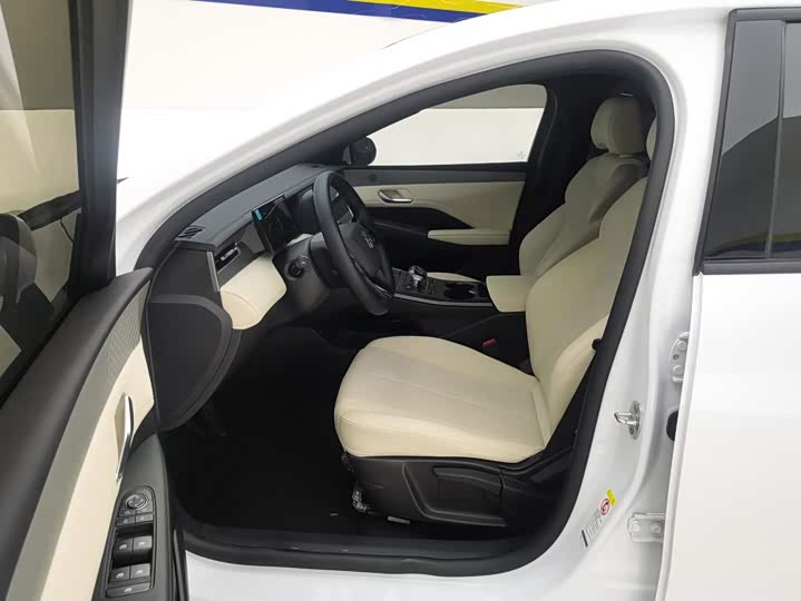 BYD Qin Plus, 2025 — фото 9 из 9