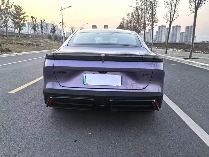 Changan Deepal L06, 2025 — фото 6 из 9