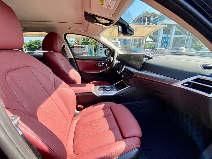 BMW 3 Series, 2025 — фото 9 из 9