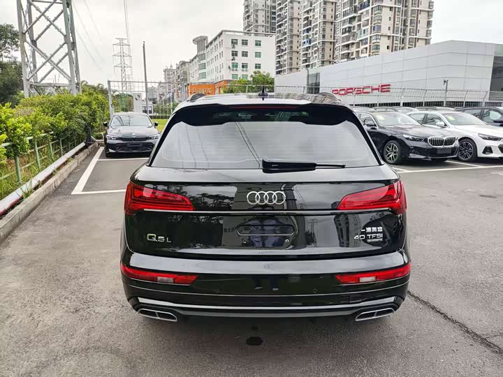 Audi Q5L, 2023 — фото 3 из 9