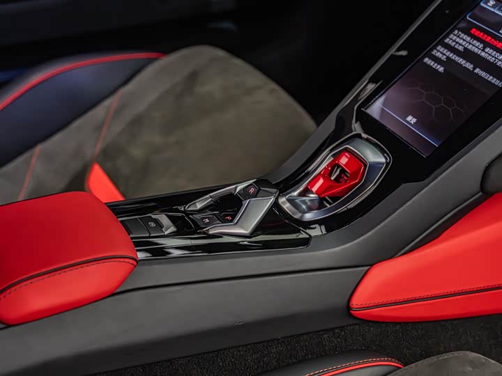 Lamborghini Huracán, 2021 — фото 8 из 9