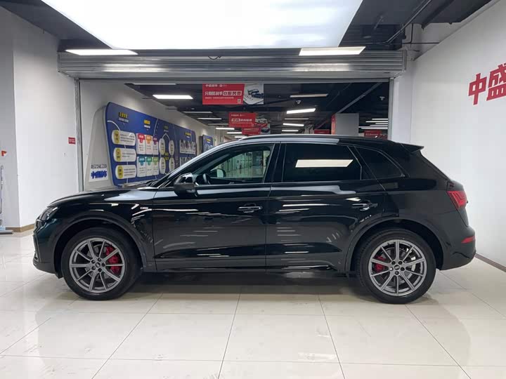 Audi Q5L, 2023 — фото 4 из 9