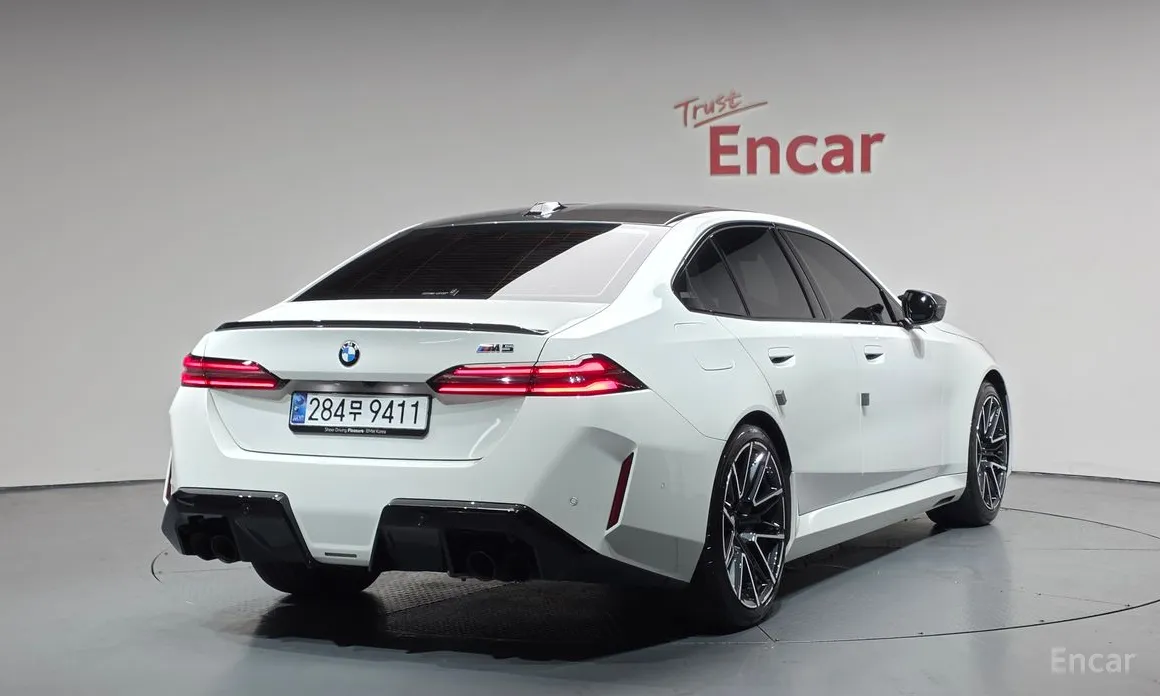 BMW M5, 2024 — фото 2 из 12