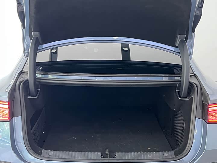 BYD Seal 07 DM-i Hybrid, 2025 — фото 8 из 9
