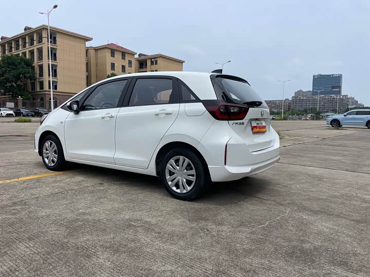 Honda Fit, 2022 — фото 3 из 9