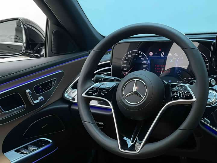 Mercedes-Benz E-Class Hybrid, 2024 — фото 5 из 9