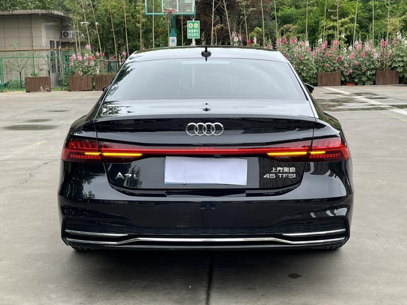 Audi A7L, 2023 — фото 6 из 12