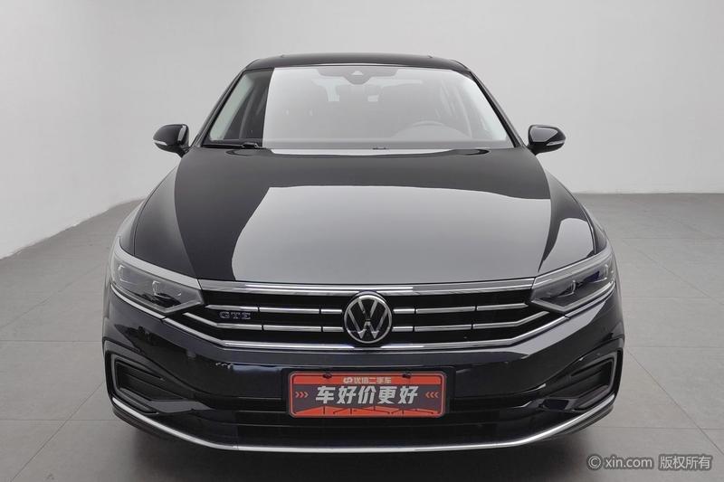 Volkswagen Magotan GTE Hybrid, 2023 — фото 2 из 12
