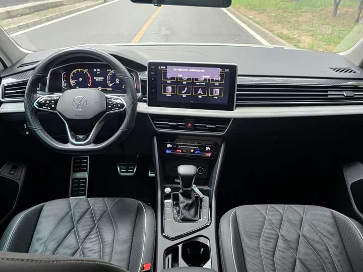 Volkswagen Tiguan L Pro, 2021 — фото 8 из 12