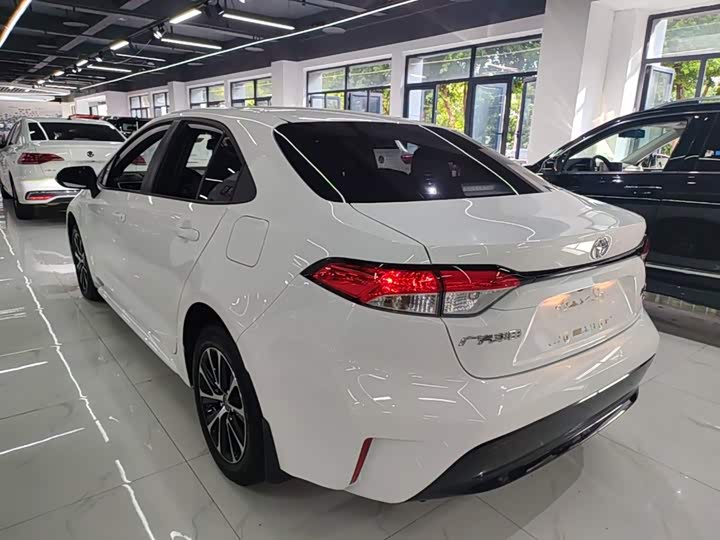 Toyota Levin, 2024 — фото 5 из 9