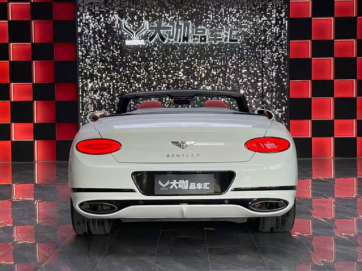 Bentley Continental GT, 2023 — фото 5 из 9