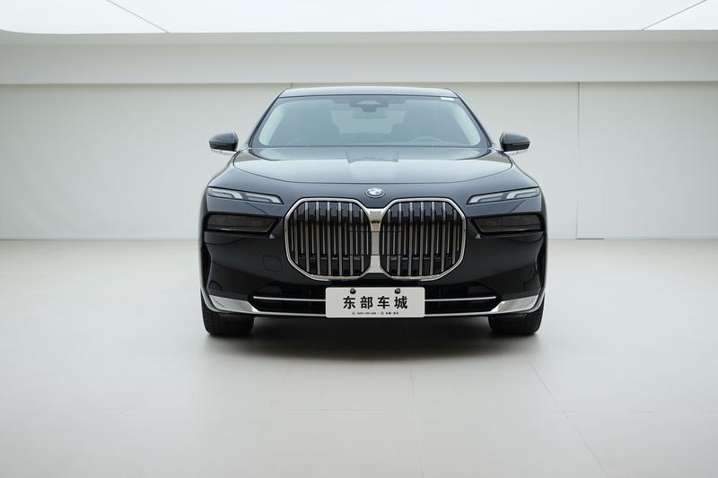 BMW 7 Series, 2024 — фото 2 из 12