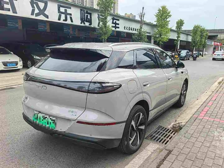 BYD Sea Lion 06 Hybrid/EV, 2026 — фото 2 из 9