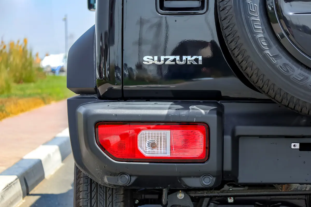 Suzuki Jimny, 2026 — фото 10 из 10