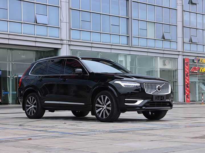 Volvo XC90, 2023 — фото 3 из 9