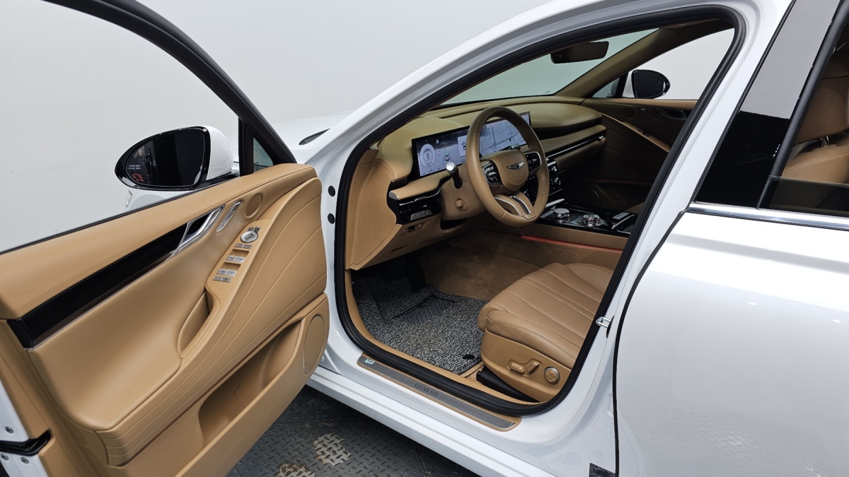 Genesis G80, 2024 — фото 10 из 12