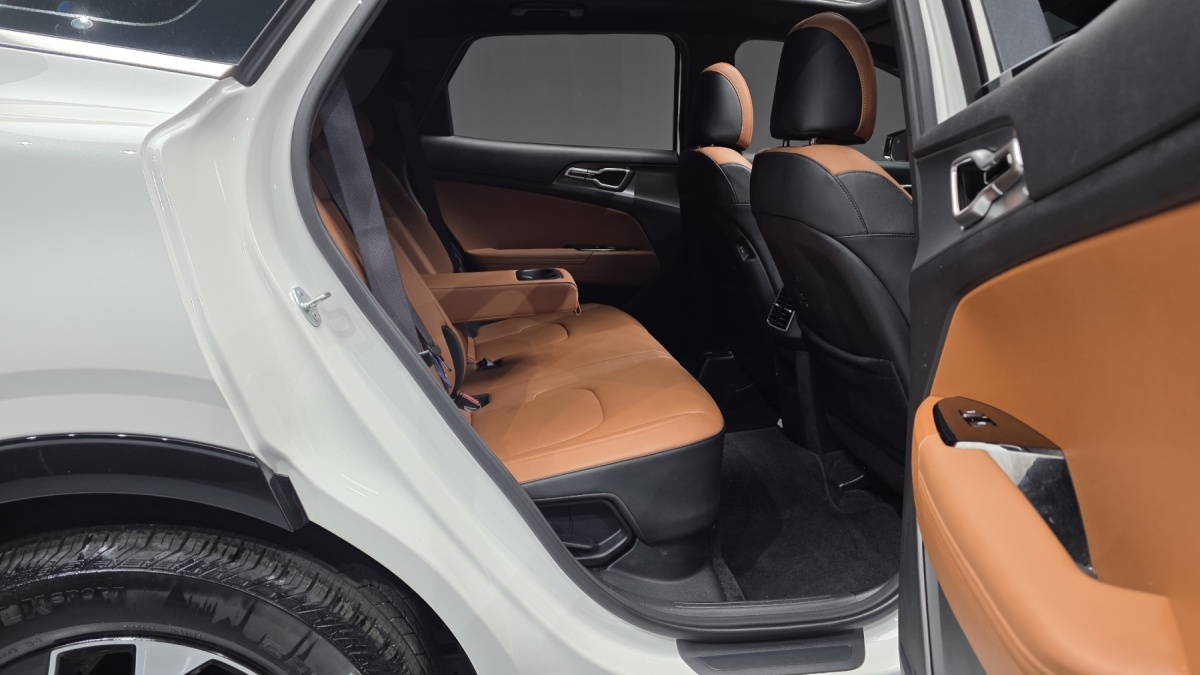 Kia Sportage, 2023 — фото 12 из 12