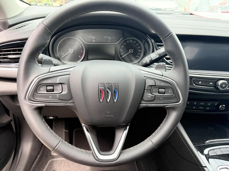 Buick Regal, 2025 — фото 8 из 11