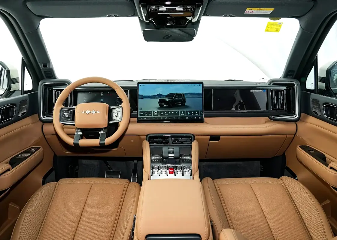 BYD Leopard 5, 2026 — фото 7 из 10