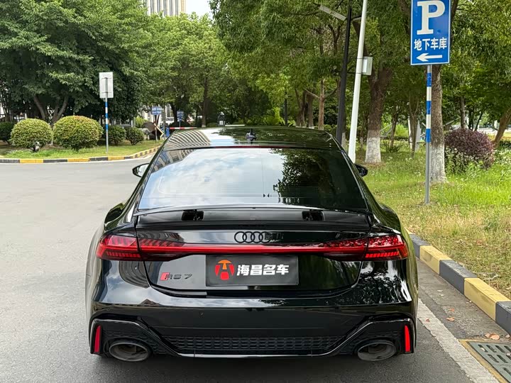 Audi RS 7, 2023 — фото 5 из 9