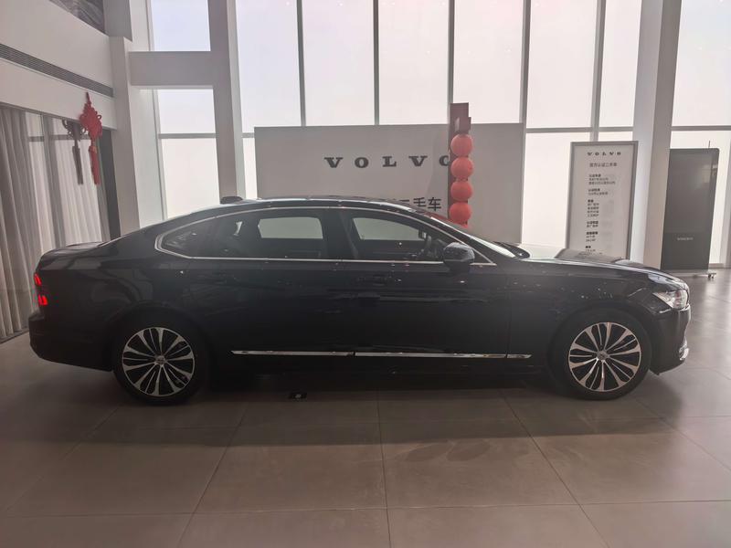 Volvo S90, 2024 — фото 8 из 12