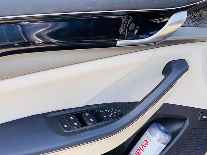BYD Qin Plus, 2022 — фото 6 из 9
