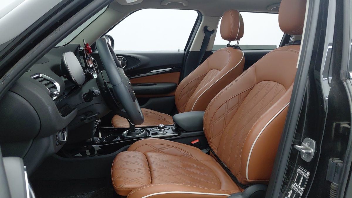 Mini Clubman, 2022 — фото 11 из 12