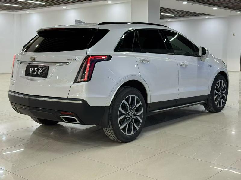 Cadillac XT5, 2022 — фото 6 из 10
