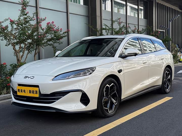 BYD Seal 06 Hybrid/EV, 2025 — купить в Москве под ключ