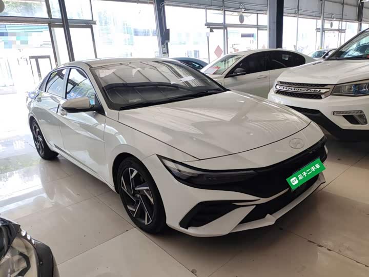 Hyundai Elantra N line, 2024 — фото 4 из 9