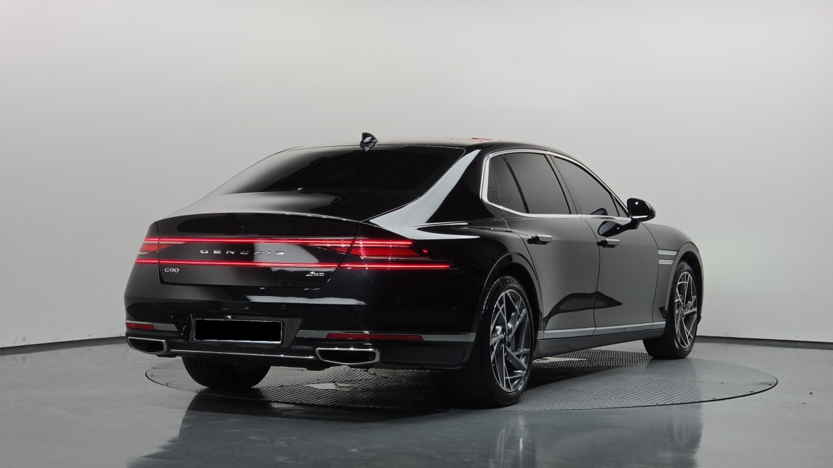 Genesis G90, 2024 — фото 2 из 12