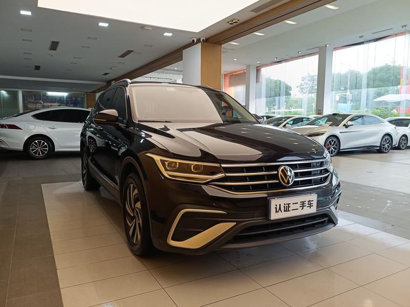 Volkswagen Tiguan L Pro, 2021 — фото 3 из 12