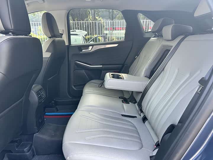 Ford Escape, 2021 — фото 9 из 9
