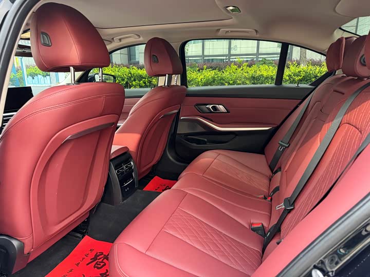 BMW 3 Series, 2023 — фото 8 из 9
