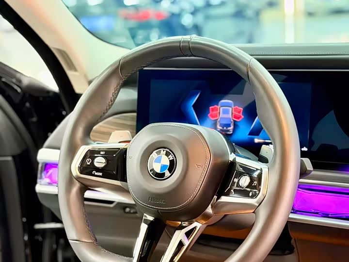 BMW 7 Series, 2023 — фото 4 из 9