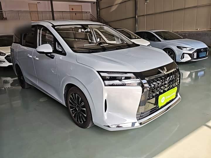 Wuling Starlight 730 Hybrid/EV, 2025 — фото 4 из 9