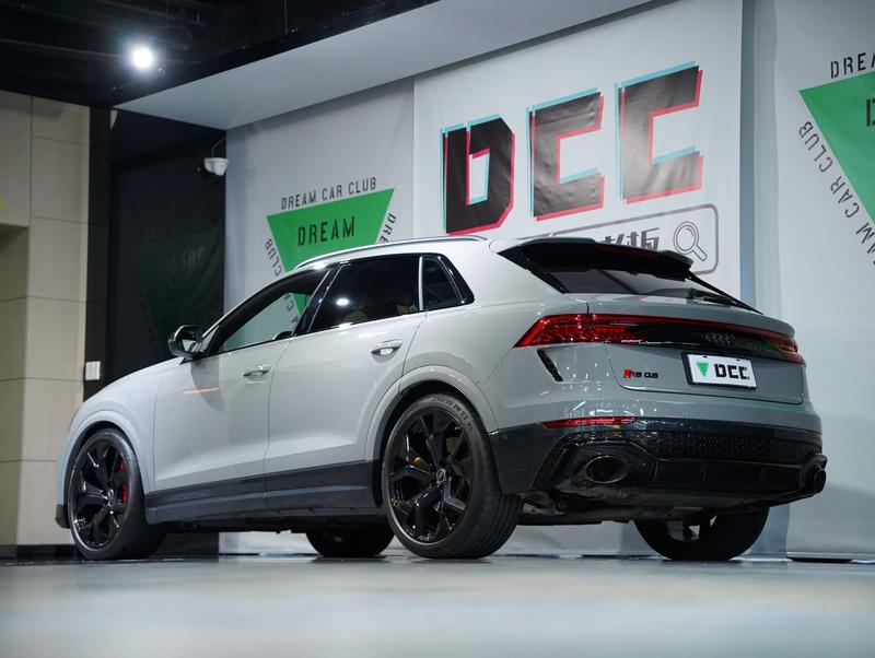 Audi RS Q8, 2023 — фото 4 из 12