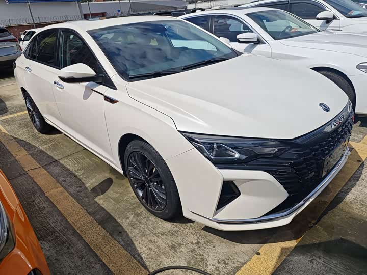 Dongfeng Aeolus Yixuan Max, 2021 — фото 3 из 9