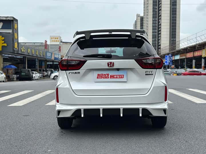 Honda Fit, 2024 — фото 2 из 9