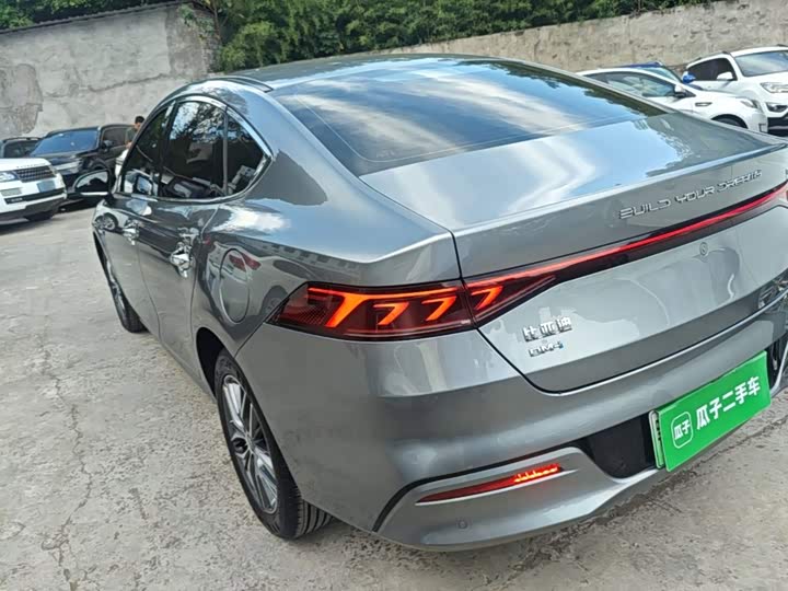 BYD Qin Plus, 2023 — фото 5 из 9