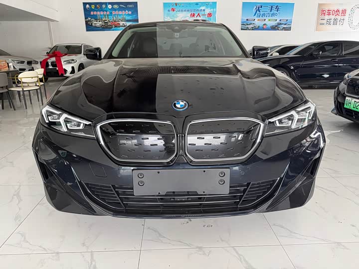 BMW i3, 2024 — фото 2 из 9