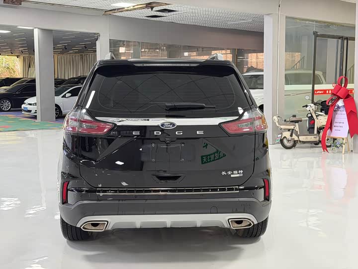 Ford Edge, 2021 — фото 8 из 9