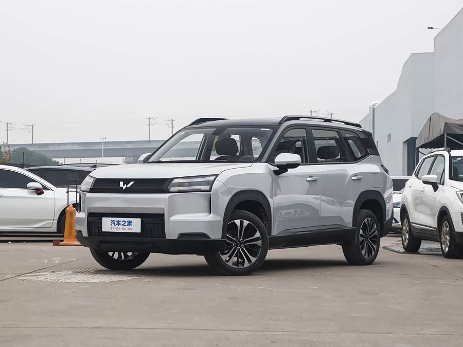 Wuling Starlight 560 Hybrid/EV, 2026 — купить в Смоленске под ключ