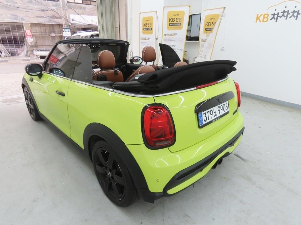 Mini Cooper Convertible, 2021 — фото 7 из 12