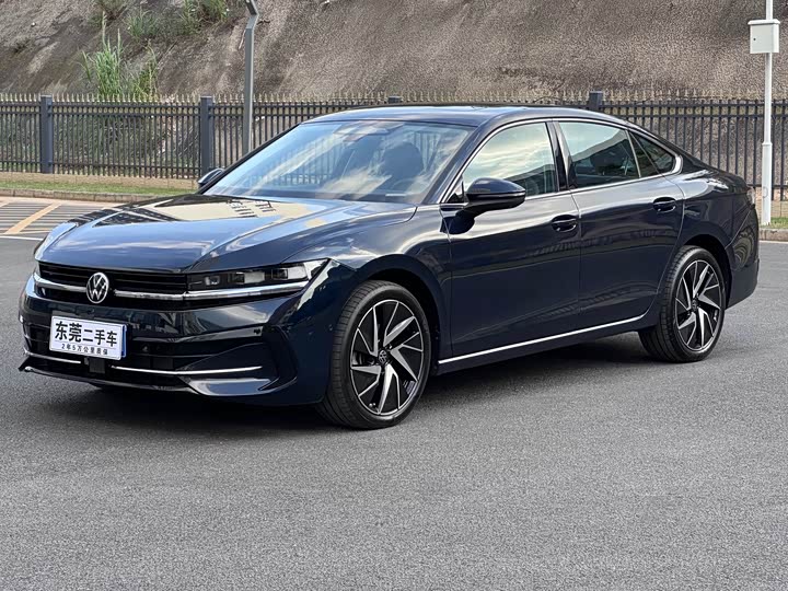 Volkswagen Magotan, 2024 — купить в Москве под ключ