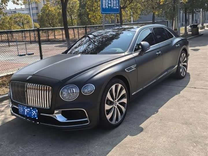 Bentley Flying Spur, 2021 — купить в Калуге под ключ
